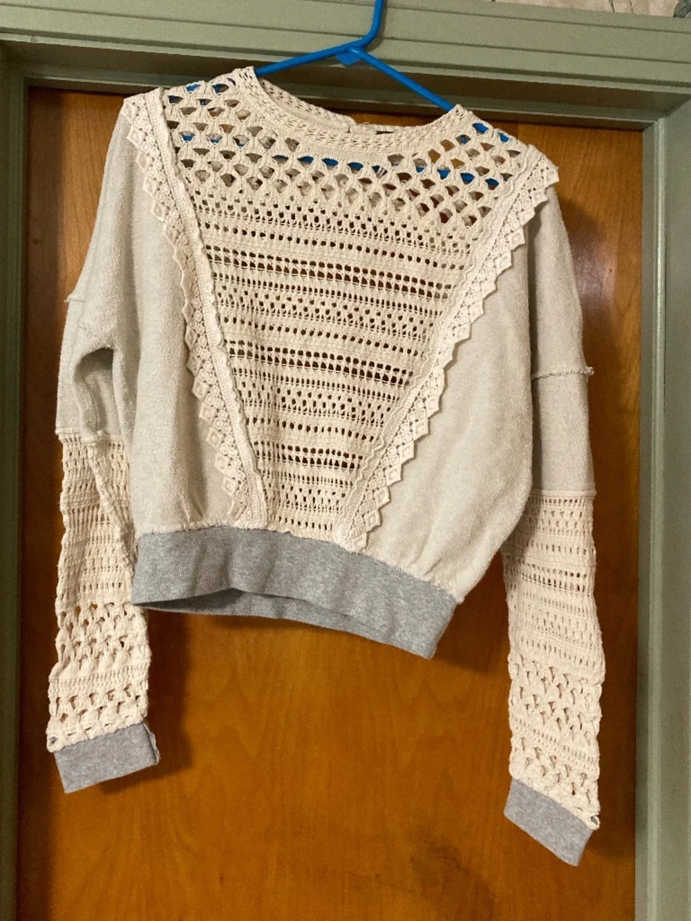 Free People Lace of Base 100% Cotton Pullover Top Gray and White Small